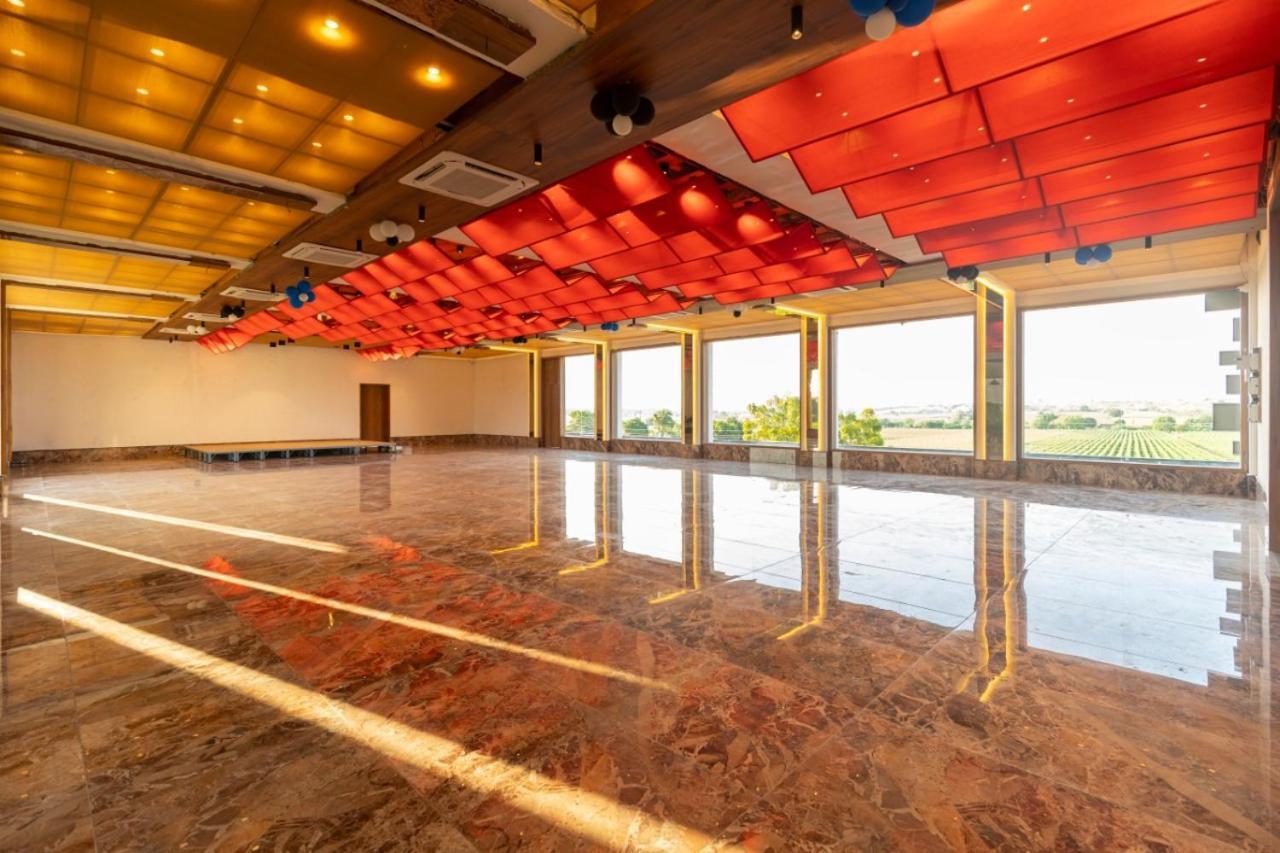 The Heaven Water Park And Resort & Restaurant Virpur エクステリア 写真
